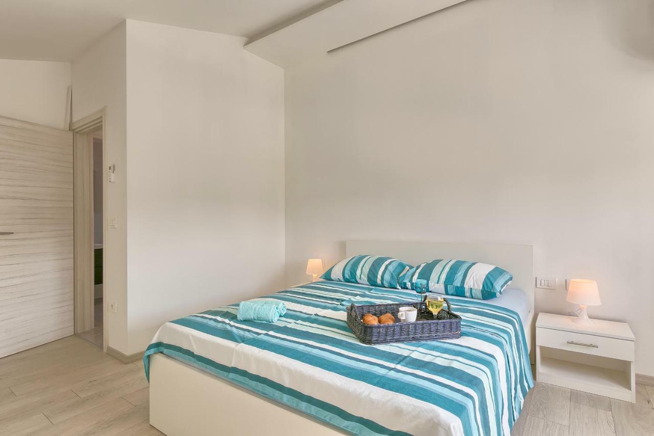 Holiday Home Nikol Pula Exterior foto